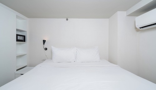 Deluxe Duplex, 1 King Bed, Non Smoking (Living Room)
