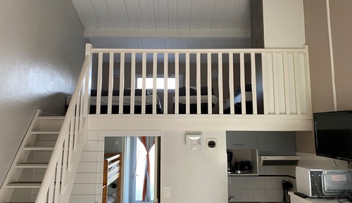 Duplex, Multiple Beds