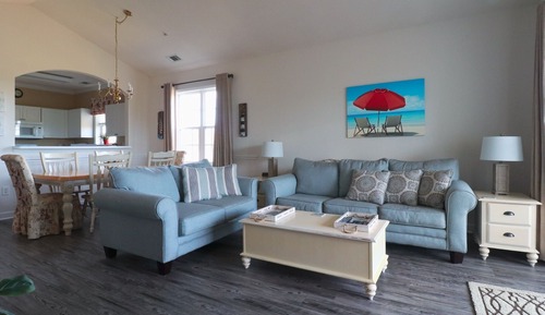 Condo, 2 Bedrooms