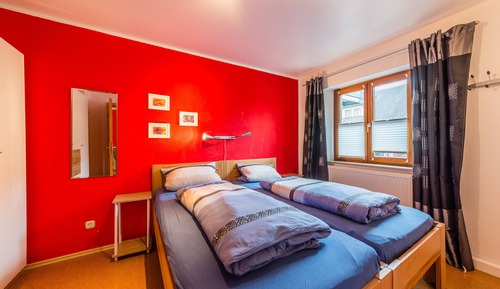 TTP 9 (Apartment with Garden)