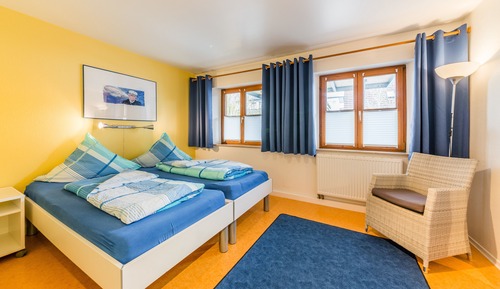 TTP 10 (Apartment with Garden)