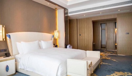 Presidential Suite, Smoking