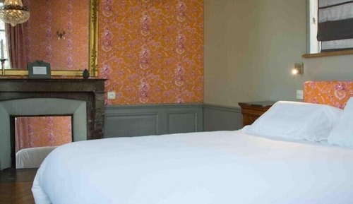 Room (Fantaisie)