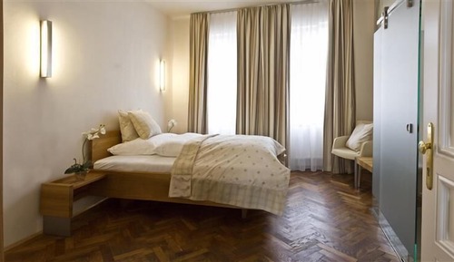 Deluxe Single Room, 1 Large Twin Bed, Non Smoking