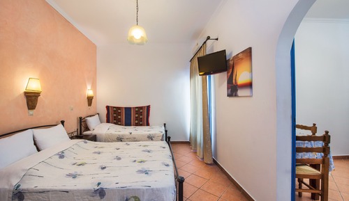 Basic Triple Room