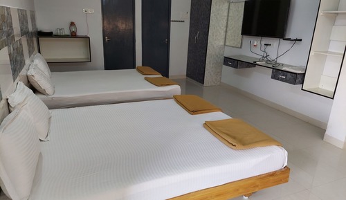 Deluxe Quadruple Room
