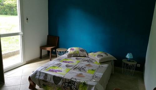Double Room (Papaya)