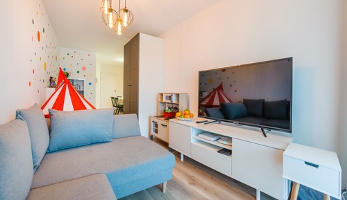 Apartment (2 B)