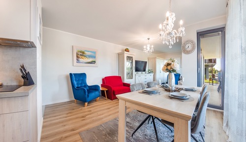 Apartment (11 B)