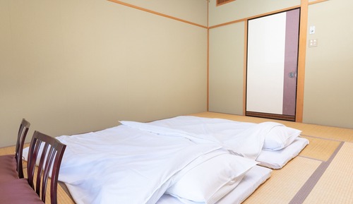 Japanese Room With Shared Washroom- Family