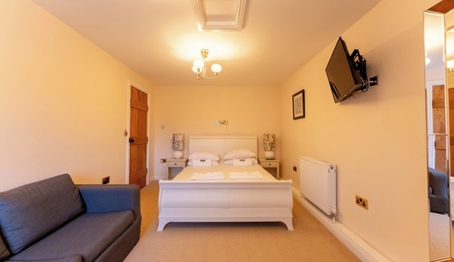 House, 4 Bedrooms (Elliott House)