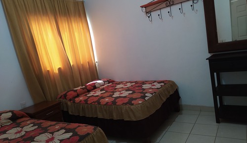 Classic Double Room, 2 Queen Beds, Non Smoking, Pool View