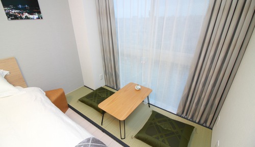 Apartment 201