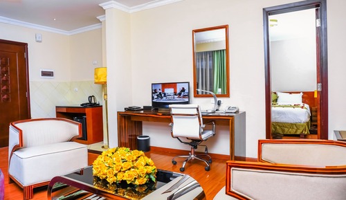 Deluxe Room, 1 King Bed, Non Smoking