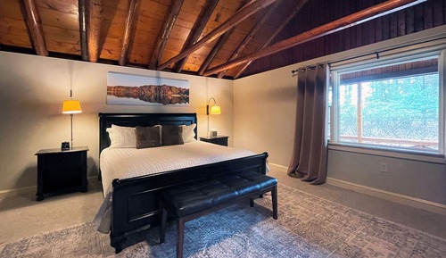 Suite 32