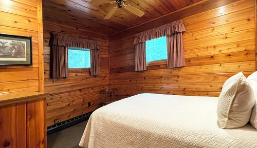2 Bedroom Cottage 40