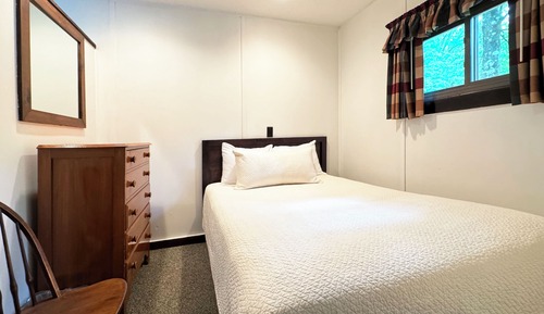 2 Bedroom Cottage 18