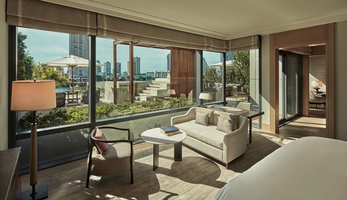 Suite, 1 King Bed (Verandah)