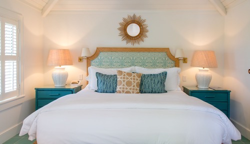 Deluxe Room, 1 King Bed, Beach View (Chapel)