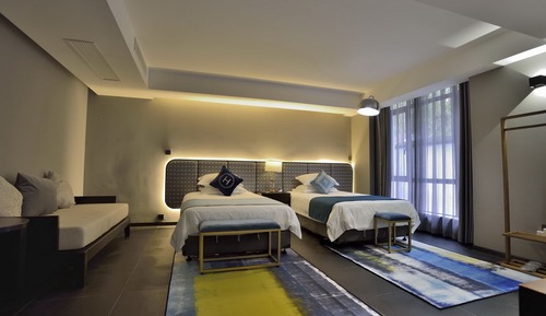 Elite Twin Room, Mountain View
