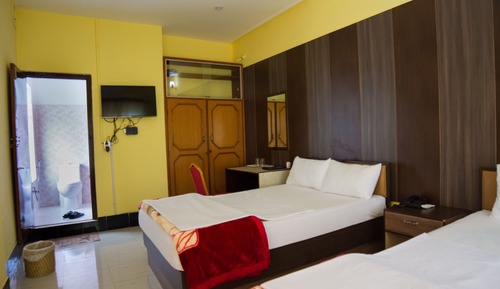 Deluxe Room, 2 Queen Beds, Garden View