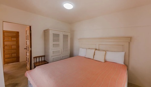 Comfort Apartment, 3 Bedrooms, Beach View (Villa 3)