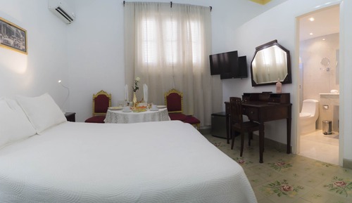 Classic Room