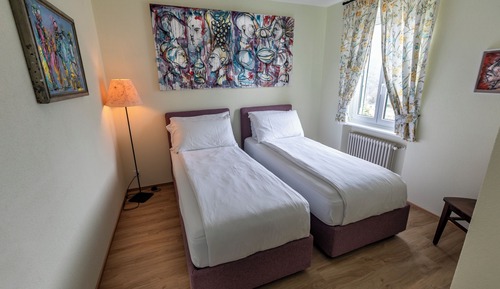 Family Apartment, 2 Bedrooms, Mountain View