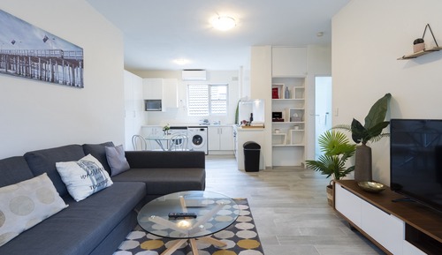 Deluxe Apartment