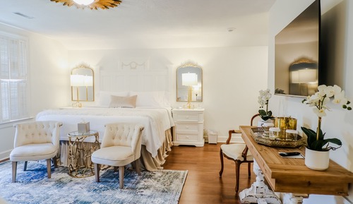 The Harrington Suite on St. Charles
