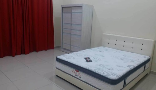 Double Room, 1 Queen Bed