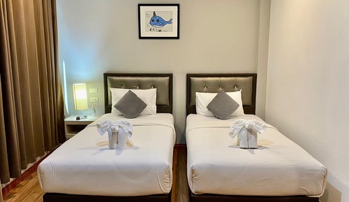 Deluxe Twin Room