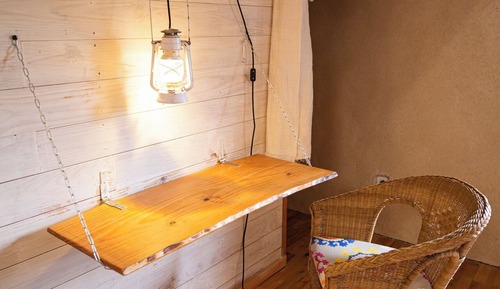 Twin Room (Baucher)