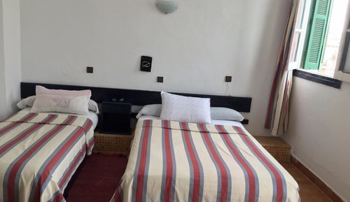 Triple Room, Multiple Beds, Mountain View