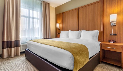 Room, 2 Queen Beds, Accessible, Non Smoking