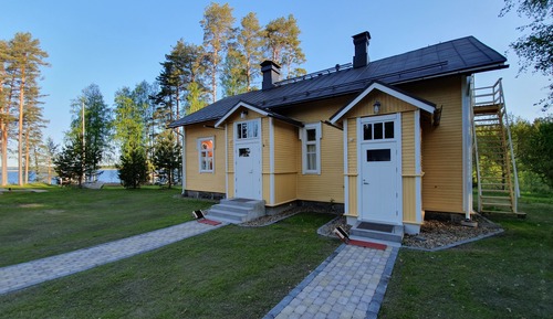 Villa, Larger Suite, Partial Lake View