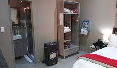 Basic Double Room