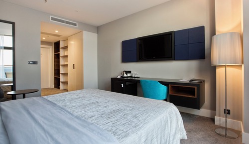 Superior Double or Twin Room, Partial Sea View