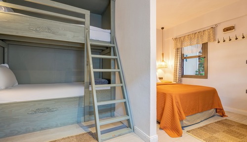 Family Shared Dormitory