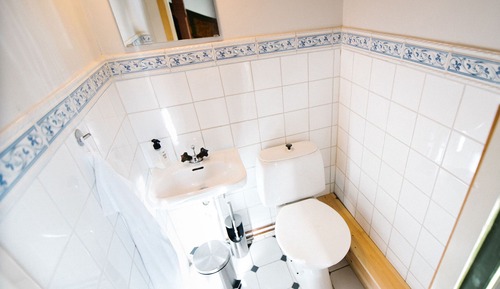 Single Room, Shared Bathroom