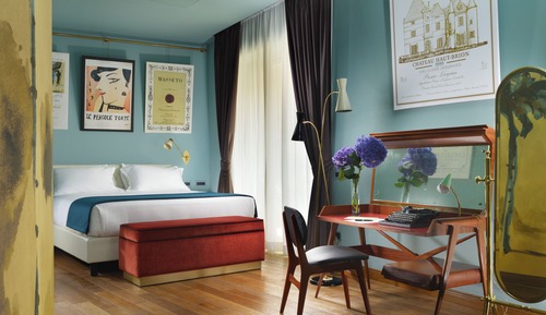 Deluxe Suite, Terrace