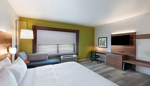 Standard Room, 1 King Bed, Accessible (Communications)