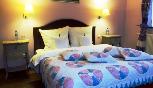 Comfort Double Room, 1 King Bed, Garden View (Lawendowy)