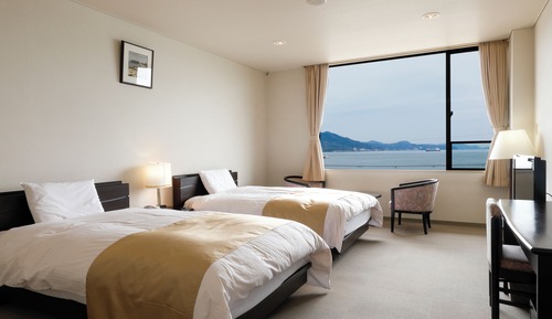 Western Style Room with Private Bathroom, Sea View