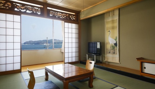 Japanese Style Room with Private Bathroom, Sea View