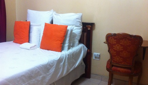 Standard Room, Garden View