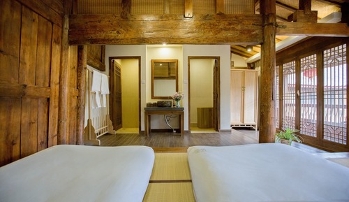 Tatami Twin Room