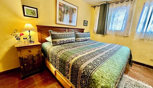 Room, Private Bathroom (Casa Contenta Jamaica)