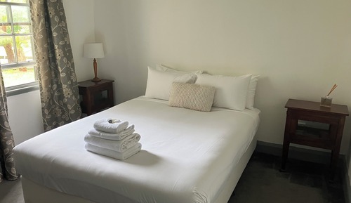 Queen Plus Room