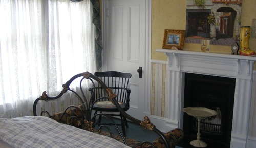 Room, 1 Queen Bed, Fireplace